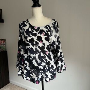 NIC+ZOE Blue and White Boxy Blouse with Three-Quarter Sleeves